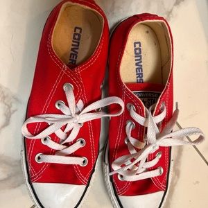 Converse Chuck Taylor’s
